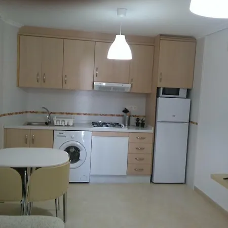 Frente De La Playa 托雷维耶哈