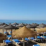 Frente De La Playa 아파트