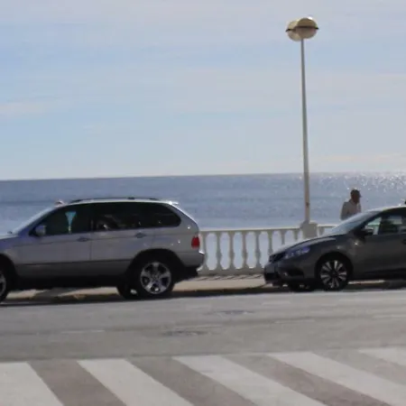 Frente De La Playa 또레비에하